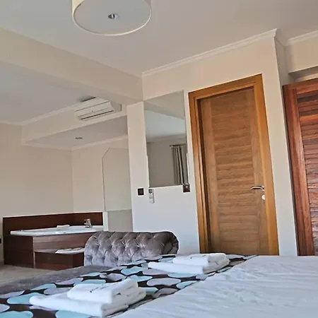 Silvanus Hotel